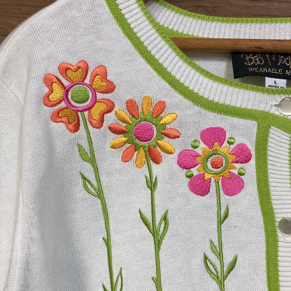 Bob Mackie Wearable Art - Picture 2 of 9